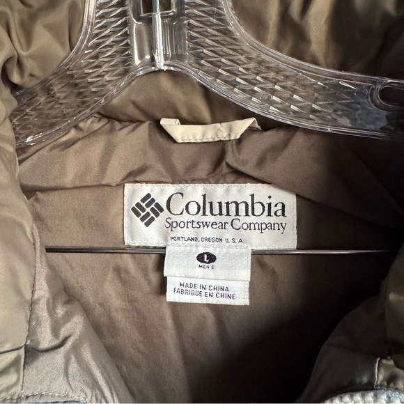 Columbia feather down puffer vest ultra light Beige Brown Water resistant size L - Picture 3 of 9